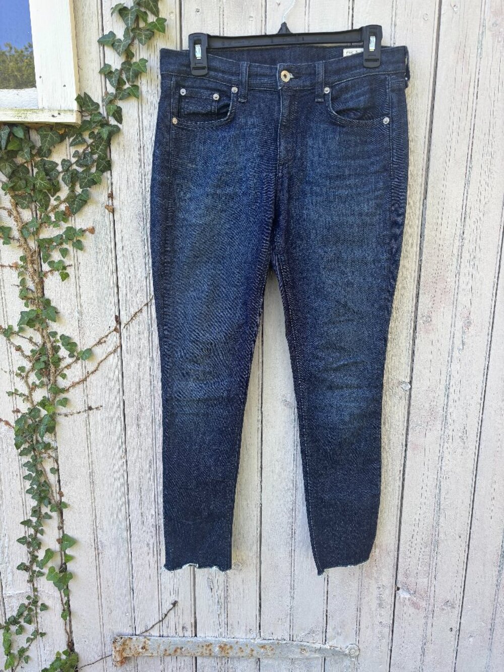 Rag and Bone Ankle Skinny Jeans Dark Indigo Raw Hem Size 29